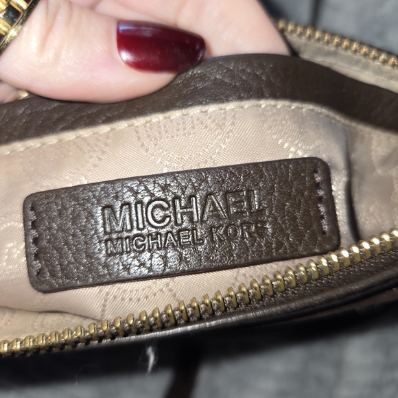 Michael Kors Dark Brown Leather Crossbody Bag - Picture 7 of 9